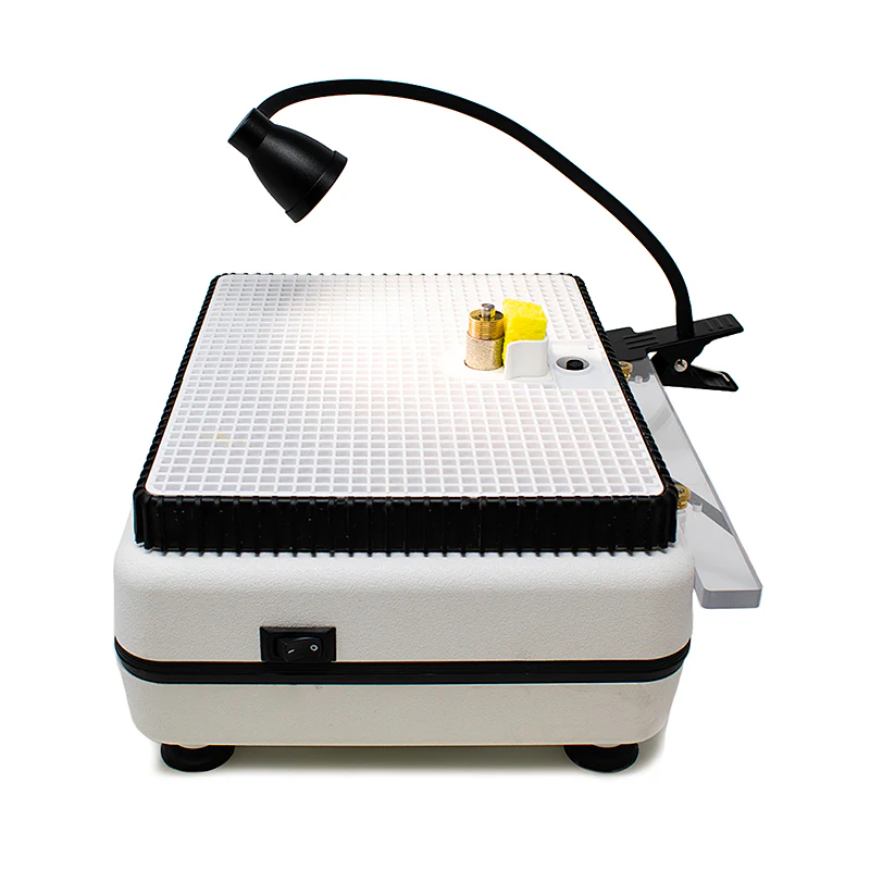 Wiz family LED lamp attachment - Image 3